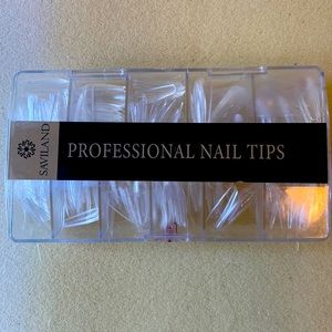 Nail tips